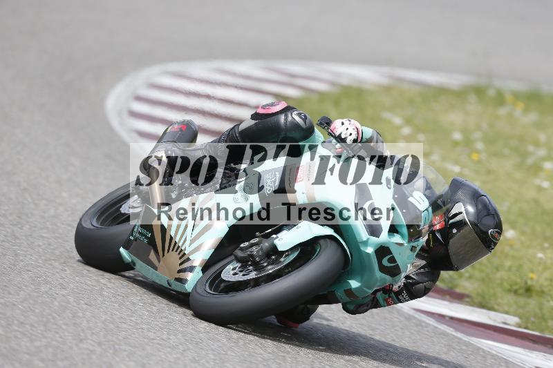 /10 20.04.2026  Pluess Moto Sport ADR/Freies Fahren/92